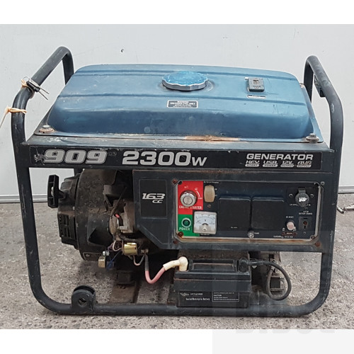 909 2300w 4 Stroke Petrol Generator - For Parts Or Repair Only 
