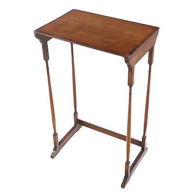 Late Georgian Mahogany Side Table of Delicate Proportions