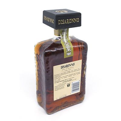 Disaronno Italian Liqueur - 700 ml