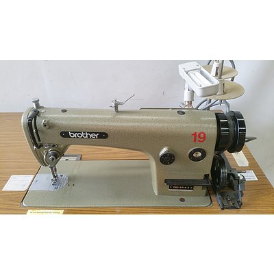 Brother DB2-B714-3 Sewing Machine With Table