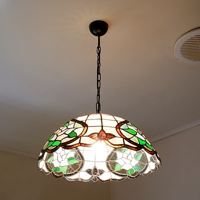 Vintage Tiffany Style Hanging Light