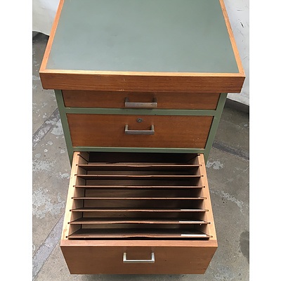 Maple 3 Drawer Cabinet