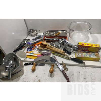 Assorted Lot of Kitchenware