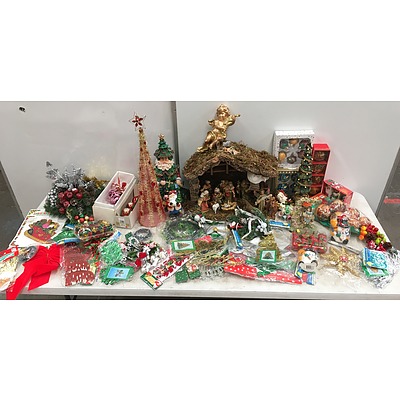 Italian Made Nativity Scene With Assorted Christmas Decorations