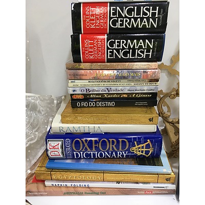 Assorted Books And Display Pieces - Lot Of 29