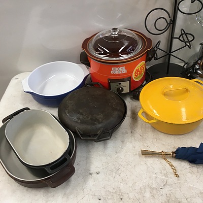 Assorted Kitchen and homewares - Lot of 16