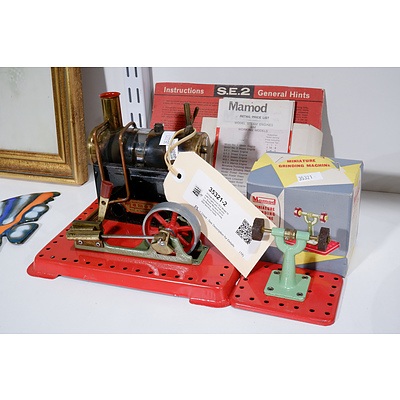 Vintage Mamod SE2 Model Steam Engine with Instructions, Boxed Miniature Grinding Machine, Spring Driving Belt and Price Guide