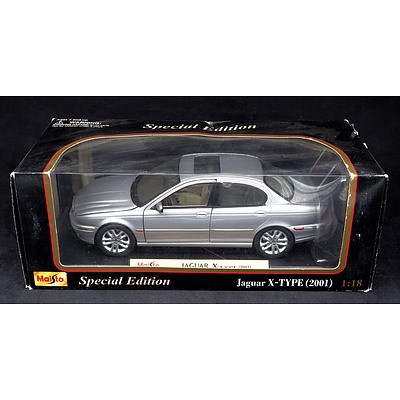 Maisto 1:18 Daicast Special Edition 2001 Jaguar X-Type in Display Box
