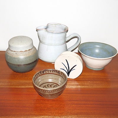 Collection Australian Studio Ceramics