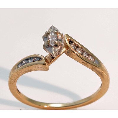 18ct Two-Tone Diamond Ring