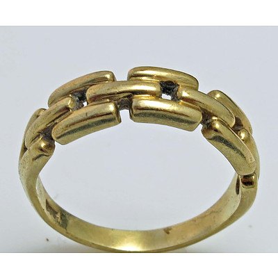 9ct Gold Brick Pattern Ring