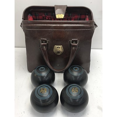 Heavyweight Lawn Bowl Set In Leather Bag