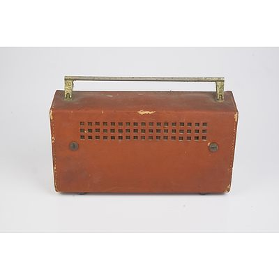 HMV Consort Transistor Radio and a BGE Dapper Radio (2)