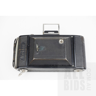 Vintage Zeiss Ikon German Nettar Folding Film Camera with Original Leather Case