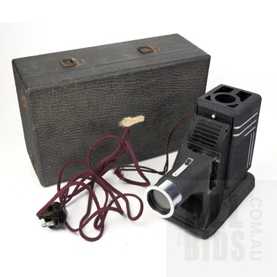 Antique Picturola Mini Projector in Original Travel Case