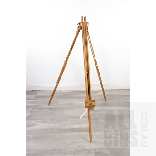 Wooden Retro Artists Easel