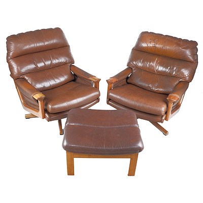 Pair of Mid Century Tessa Blackwood Framed Swivel Armchairs with Brown Leather Upholstery and Matching Side Table