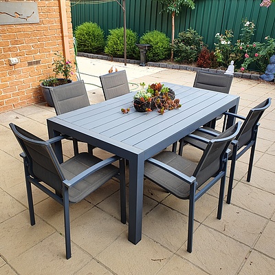 Outdoor Six Seater Dining Suite