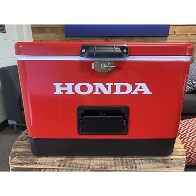 L56 - Honda branded Cooler with built in speaker