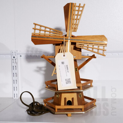 Windmill Themed Lamp