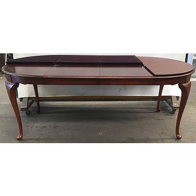 Drexel Heritage Extension 8 Capacity Seat Dining Table