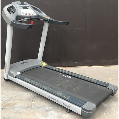 Circle Fitness M6000 Treadmill
