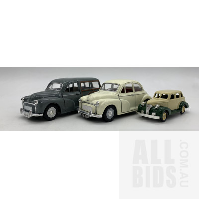 1939 Chevrolet Car by Lledo, Opening Two Door Morris Minor by Saico and Morris Minor Traveller Woody by Saico Model Cars (3)