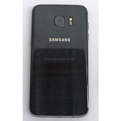 Samsung Galaxy S7 Edge (SM-G935F) 32GB LTE Touchscreen Mobile Phone