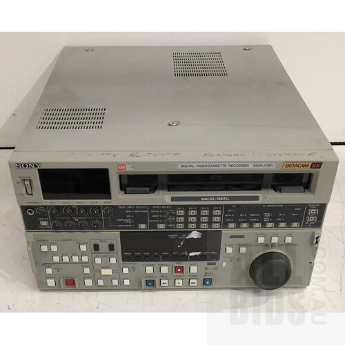 Sony (DNW-A75P) BetaCam SX Digital Videocassette Recorder
