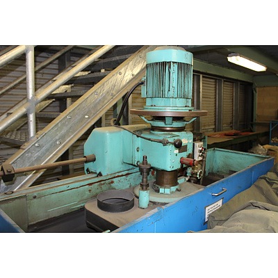 Repco Milling Machine