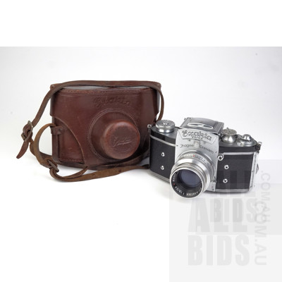 Vintage Ihagee Dresden Exakta Varex Camera in Original Leather Case