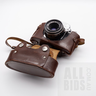 Vintage Ihagee Dresden EXA Camera in Original Leather Case