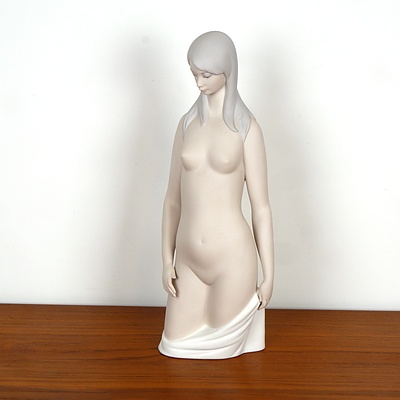 Lladro Female Nude Figure