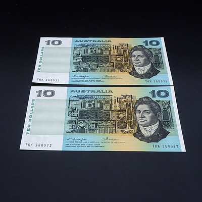 2 X Consecutive $10 1976 Knight Wheeler Australian Ten Dollar Banknotes