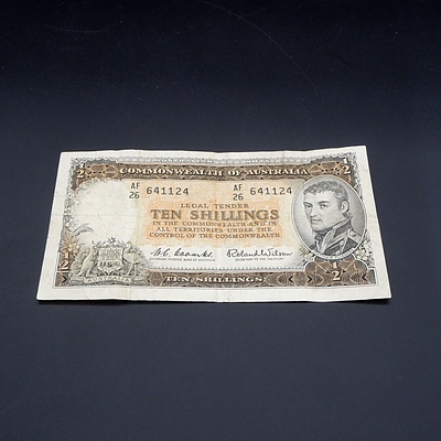 10/- 1961 Coombs Wilson Australian Ten Shilling Banknote R17 AF26641124