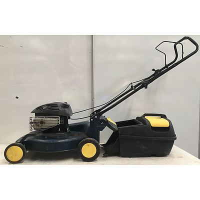GMC RL504 4 Stroke Lawnmower