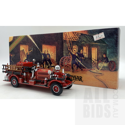 Matchbox Fire Engine Series - 1927 AHREN's Fox Fire Engine