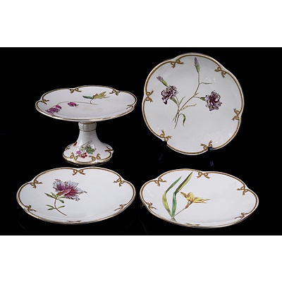 Powell Bishop & Stonier Oriental Ivory Patterned Setting with Three Plates and Raised Comport