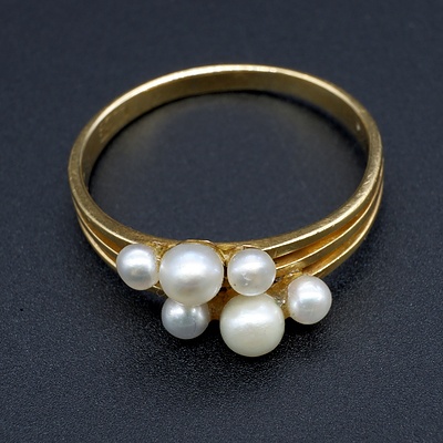18ct Yellow Gold and Pearl Ring, 2.4g
