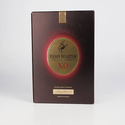 Remy Martin XO Cognac Fine Champagne - 700ml in Presentation Box