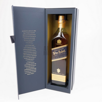 Johnnie Walker Blue Label Blended scotch Whiskey - Bottle No 74458 - 700ml in Presentation Case