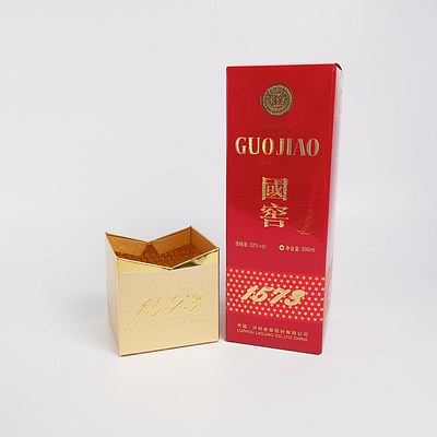 Guojiao 1573 Baijiu 500ml in Presentation Box with Carry Bag