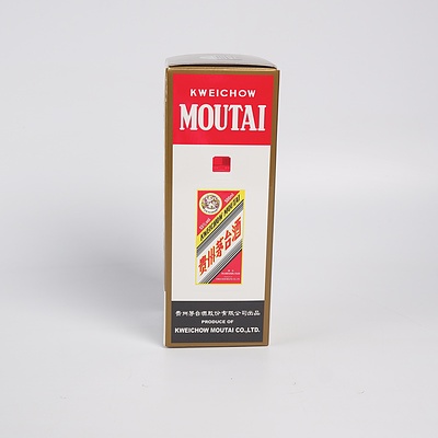 Kweichow Moutai 500Ml in Presentation Box with Two Shot Glasses, Booklet and Carry Bag