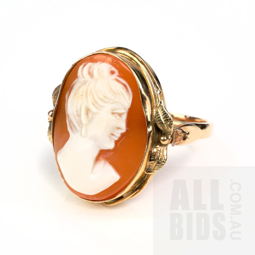 Antique 9ct Yellow Gold Shell Cameo Ring