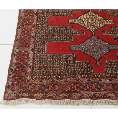 Persian Senneh Hand Knotted Thick Wool Pile Rug