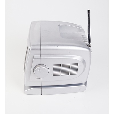 Vintage Audiosonic Mini Personal TV with AM/FM Radio and Four Harman Kardon Apple Pro Speakers