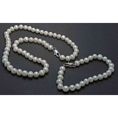 Cultured Pearl Necklace & Bracelet Set