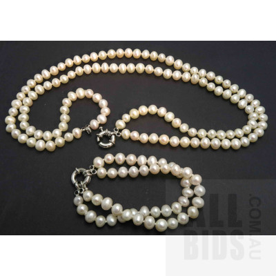 Freshwater Pearl Necklace & Bracelet Set
