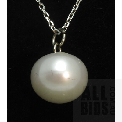 18ct White Gold Pearl pendant