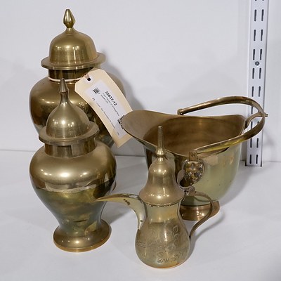 Four Pieces of Vintage Brassware (4)